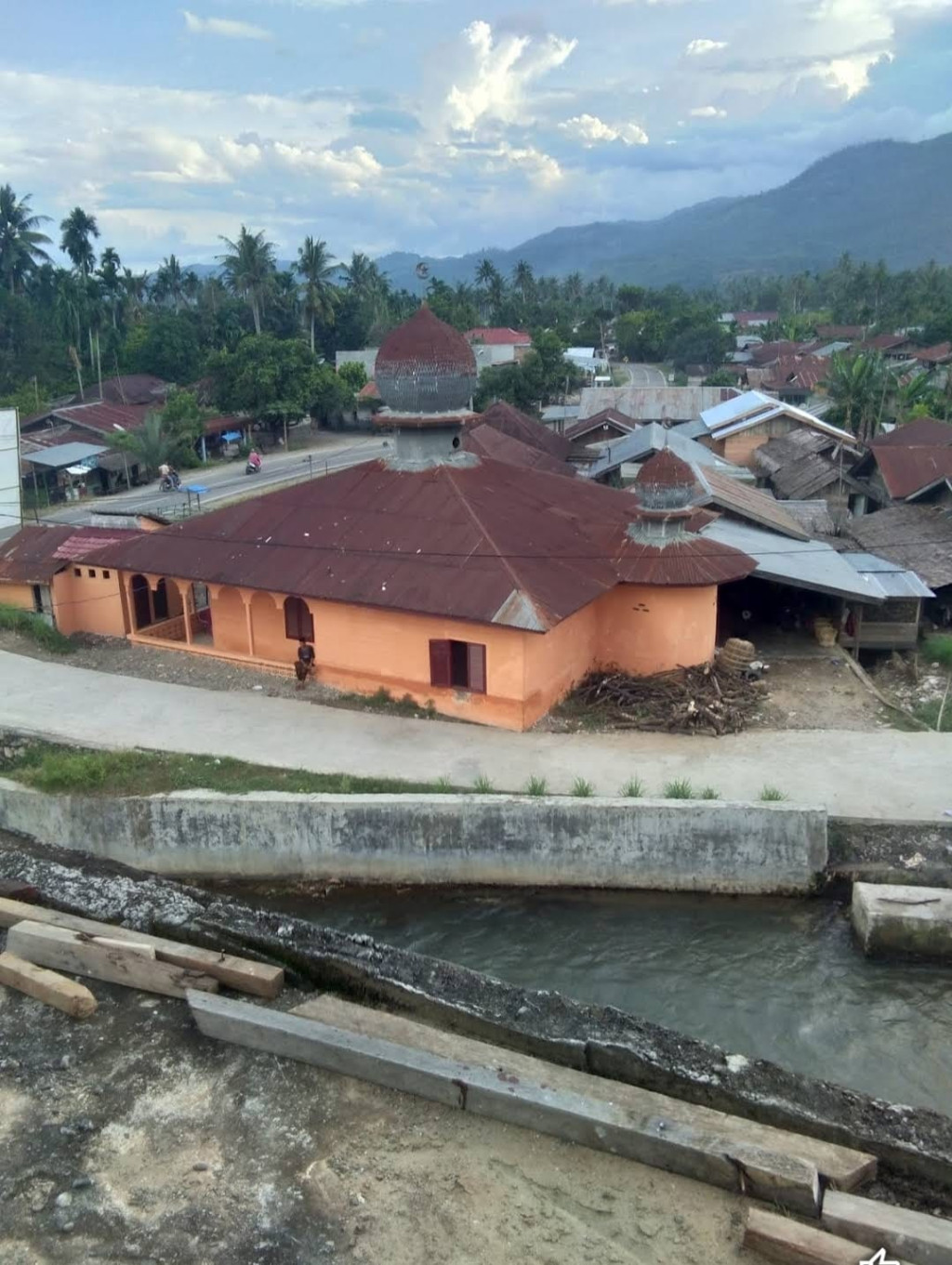 Menasah Desa Muara Baru